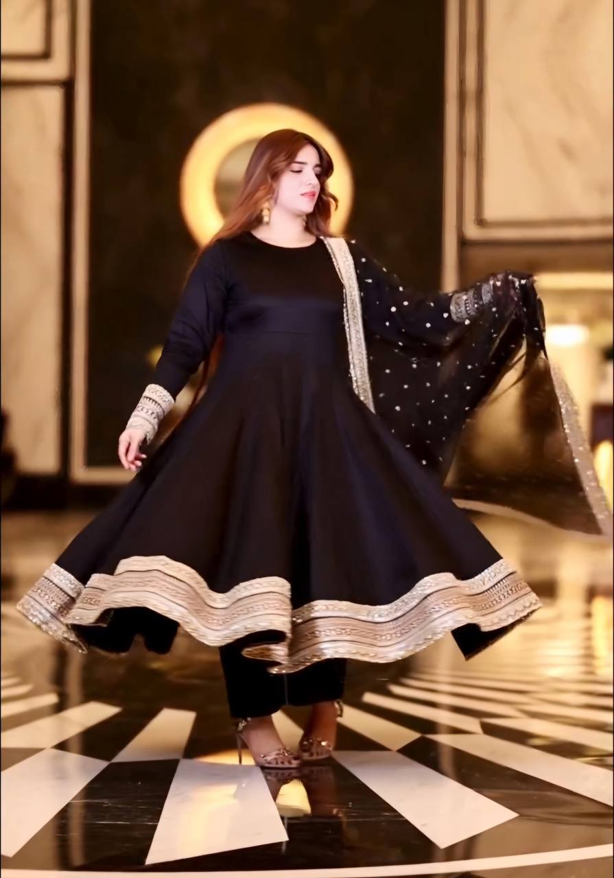 Siya Starry Black Anarkali