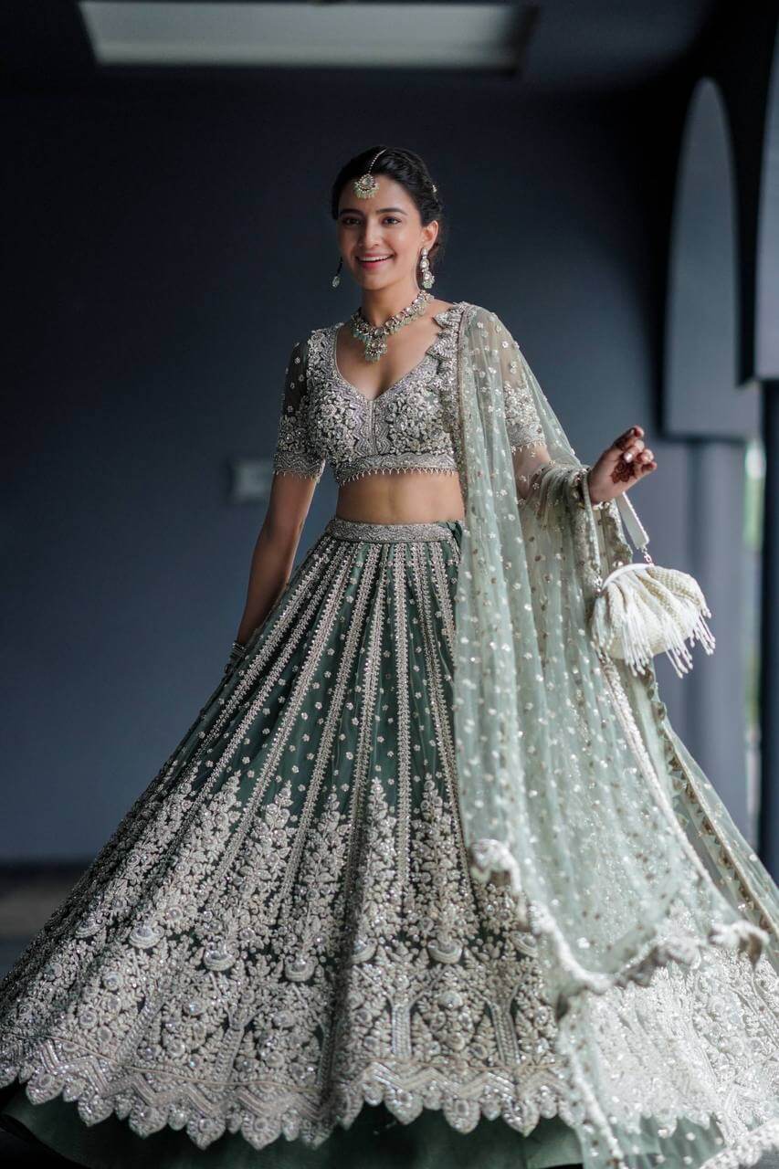 New Weddingwear Dori And Zari Work Lehengha Choli