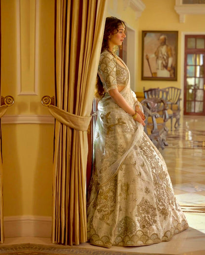 Aditi Rao Off White Slub Silk Zari Sequins Bridal Lehenga Choli