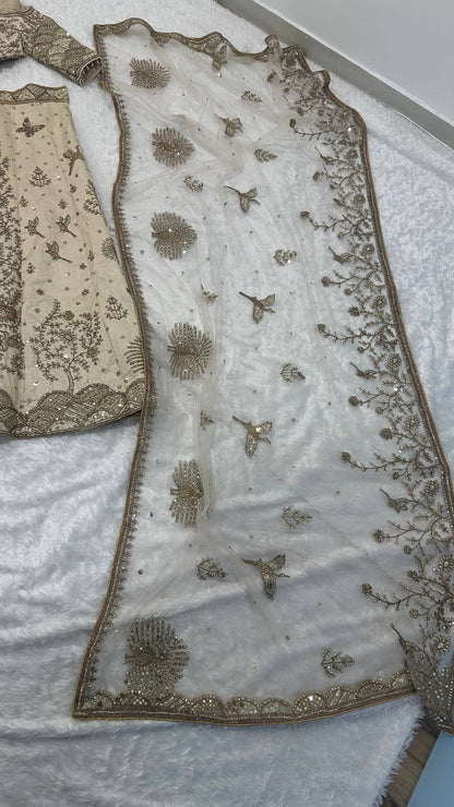 Aditi Rao Off White Slub Silk Zari Sequins Bridal Lehenga Choli