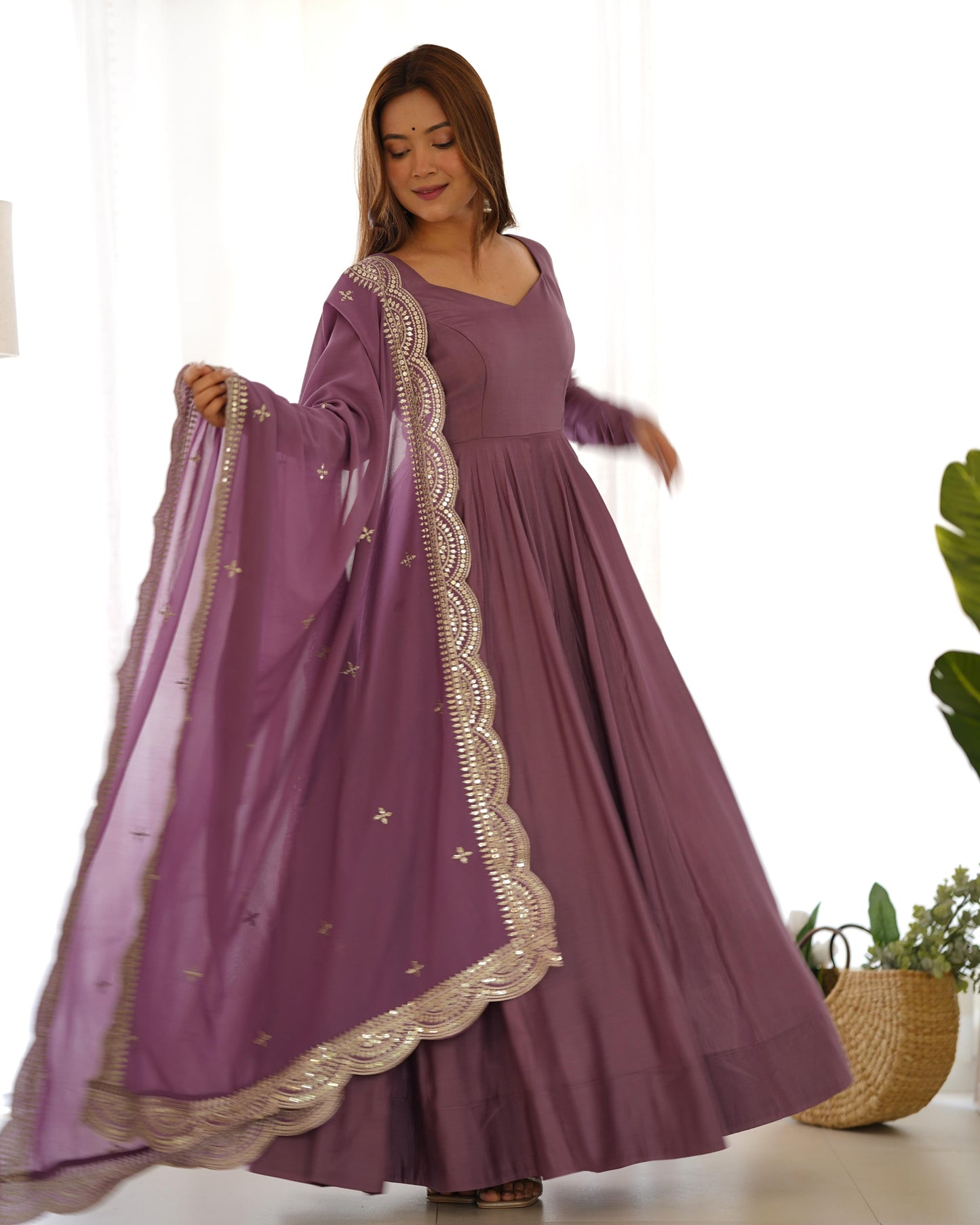 Mauve Majestic Roman Silk Fully Flare Anarkali
