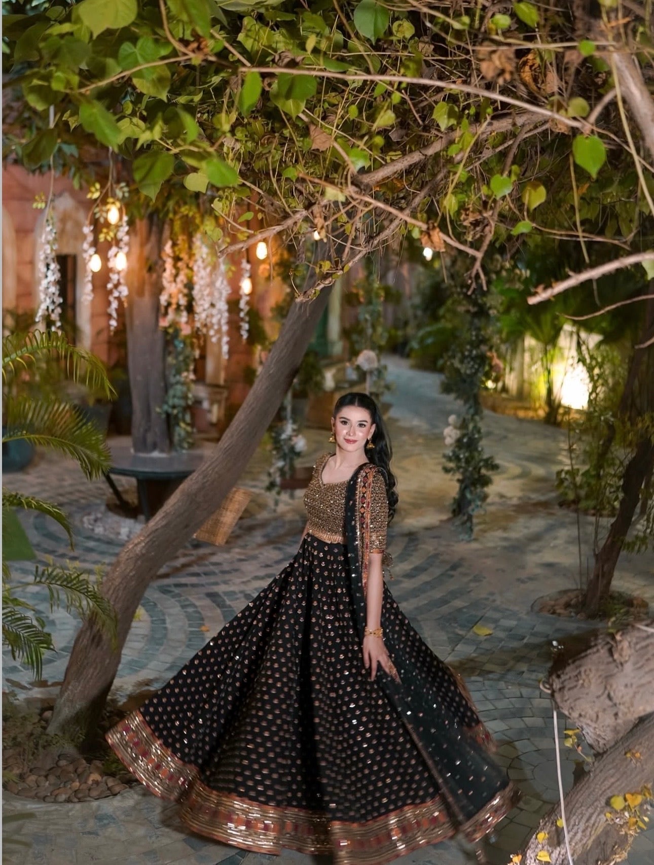 Aavnika Premium Poly Silk Zari Work Lehenga Choli