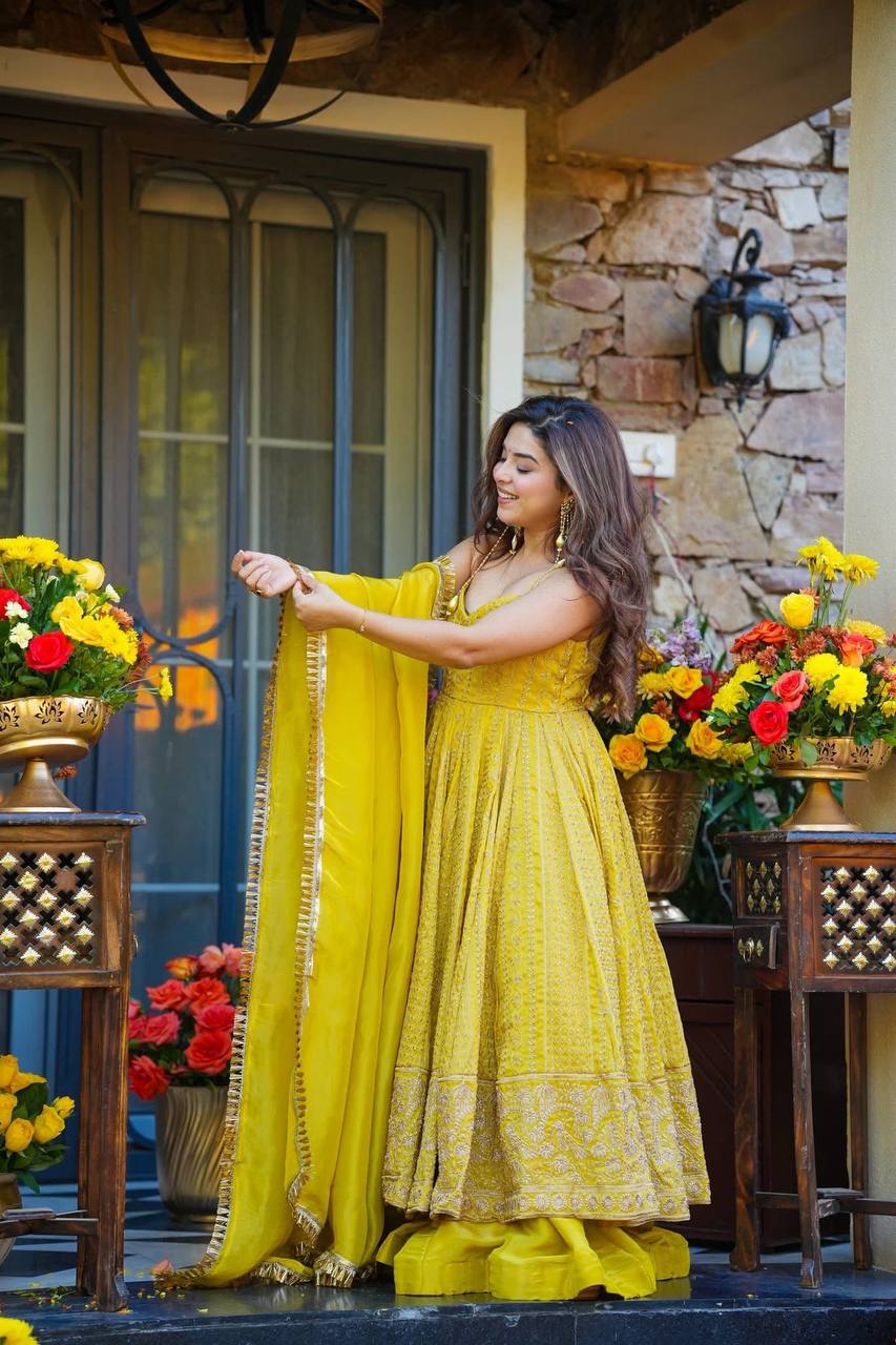 Liyana Zari Sequins Organza Sharara Set
