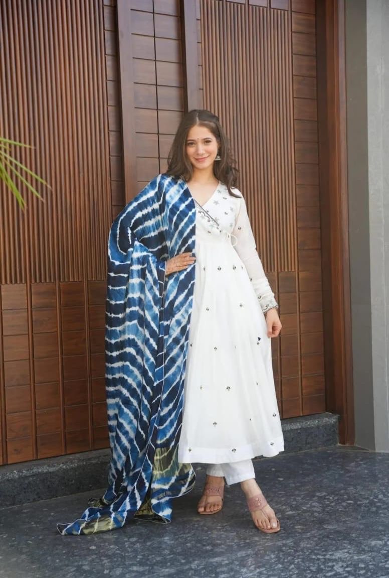 White Pari Embroidery work butta Anarkali suit