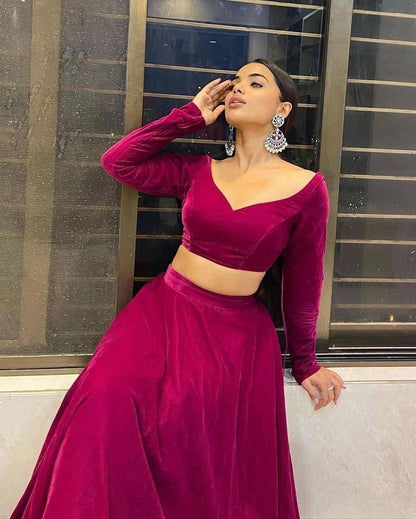 MAHRRON CROP TOP VELVET LEHENGHA