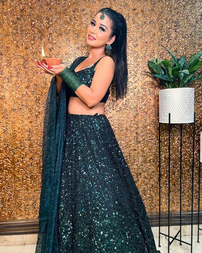 GREEN VELVET SEQUNIES WORK LEHENGHA